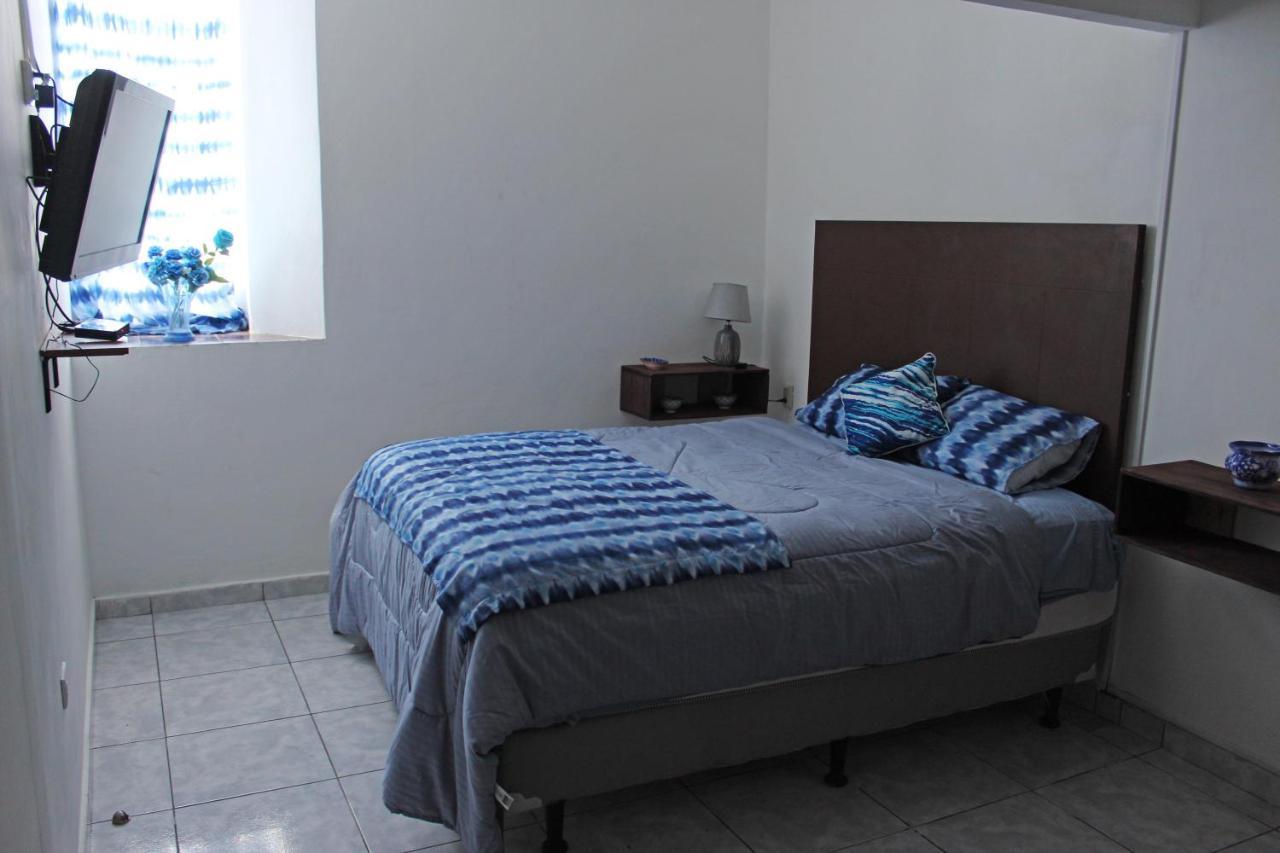 Hotel Y Cafe Ixmati Suchitoto Eksteriør billede